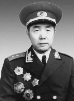 崔田民（绥德县）