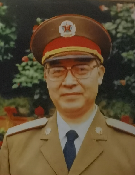 ​崔世芳（绥德县）