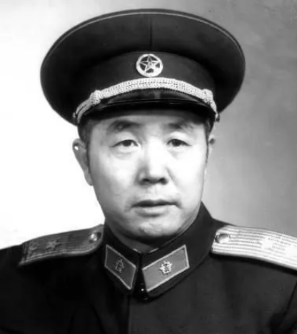 崔田民（绥德县）