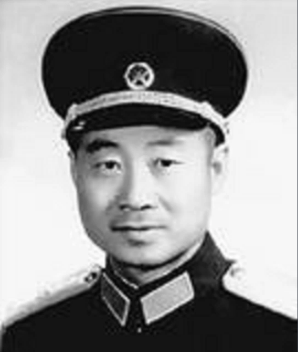 冯维精（吴堡县）