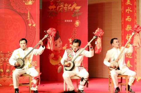 陕北说书乐器——三弦或琵琶